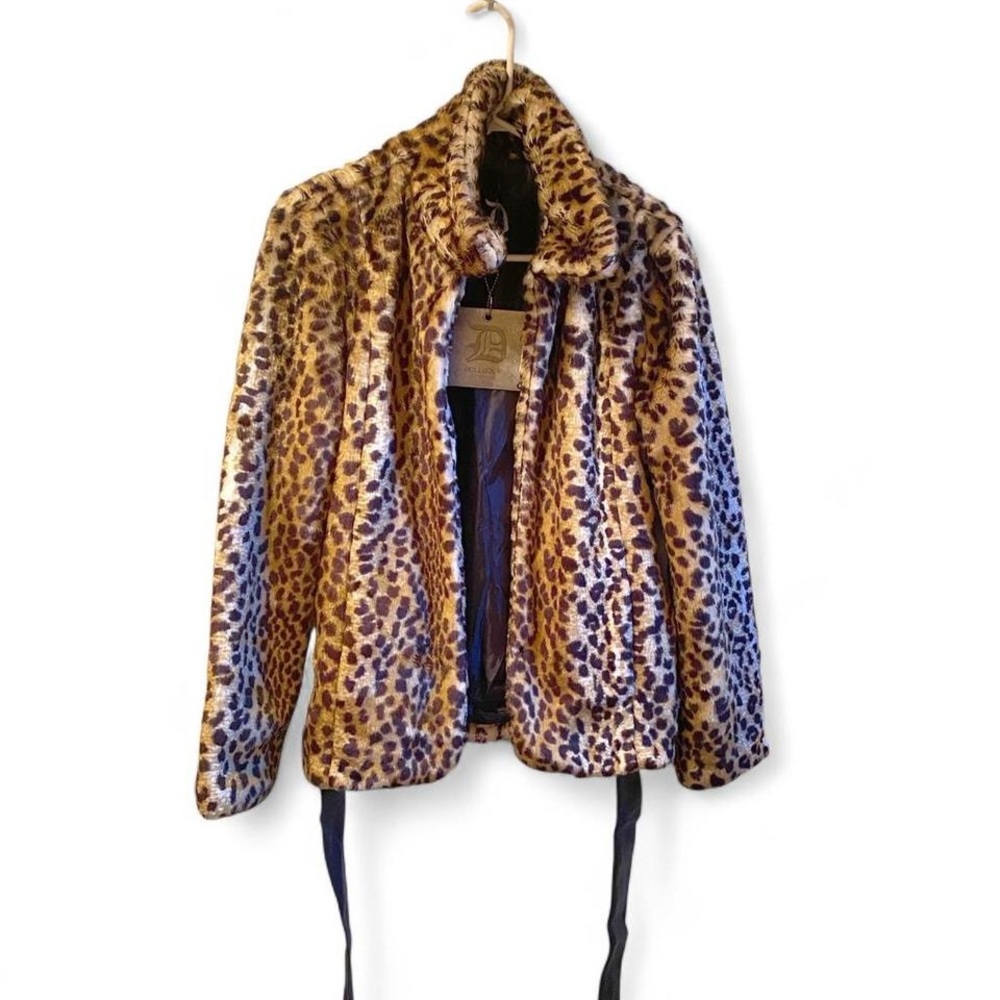 Brand New with tags Y2K Dollhouse Outwear Leopard Print Faux Fur Jacket